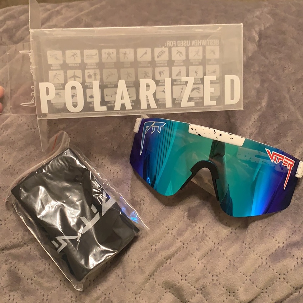 NWT-Sunglasses. Pit viper style